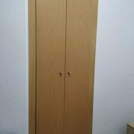 Hostal Cuatro Torres Madrid Luaran gambar